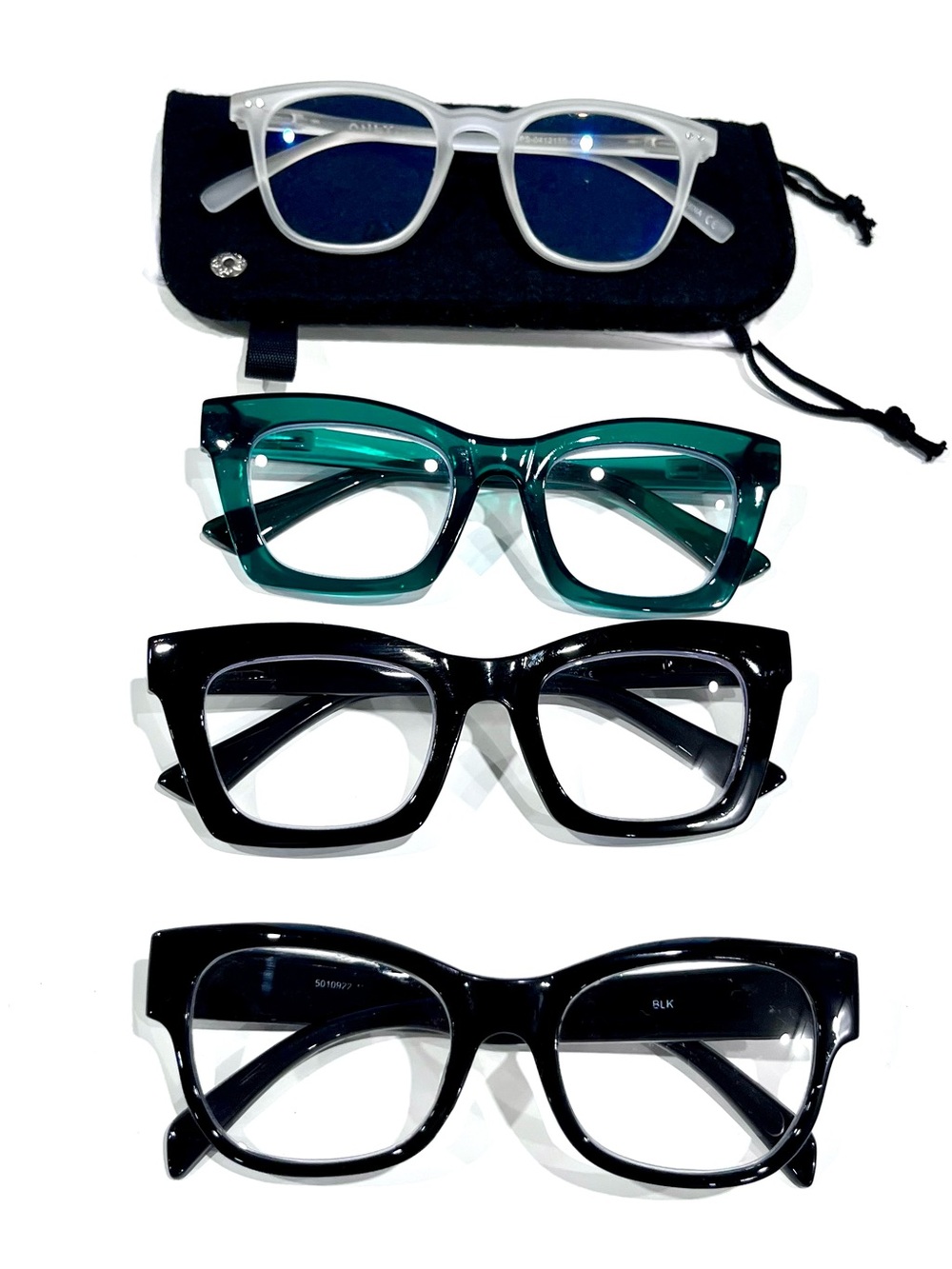 4 pairs of 1.5 strength reading glasses